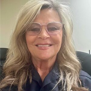 Meet your Posher, Melanie